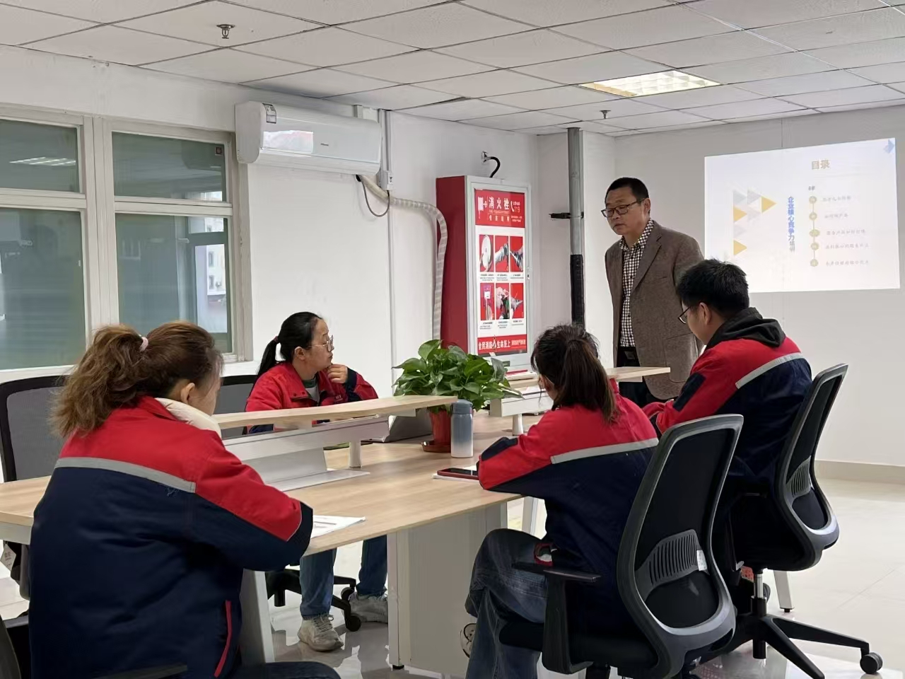 上海星力倉儲的客戶反饋機制:持續改進服務,提升客戶滿意度